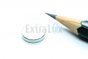 MAGNETI PLOŠČATI FI 10X2MM ART. D10X2 ZELO MOČNI-SREBRNA 1/20
