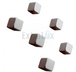 MAGNETI OVALNI NEODYM 10X10X10MM SIGEL ZELO MOČNI, KVADRATNI, 1/6