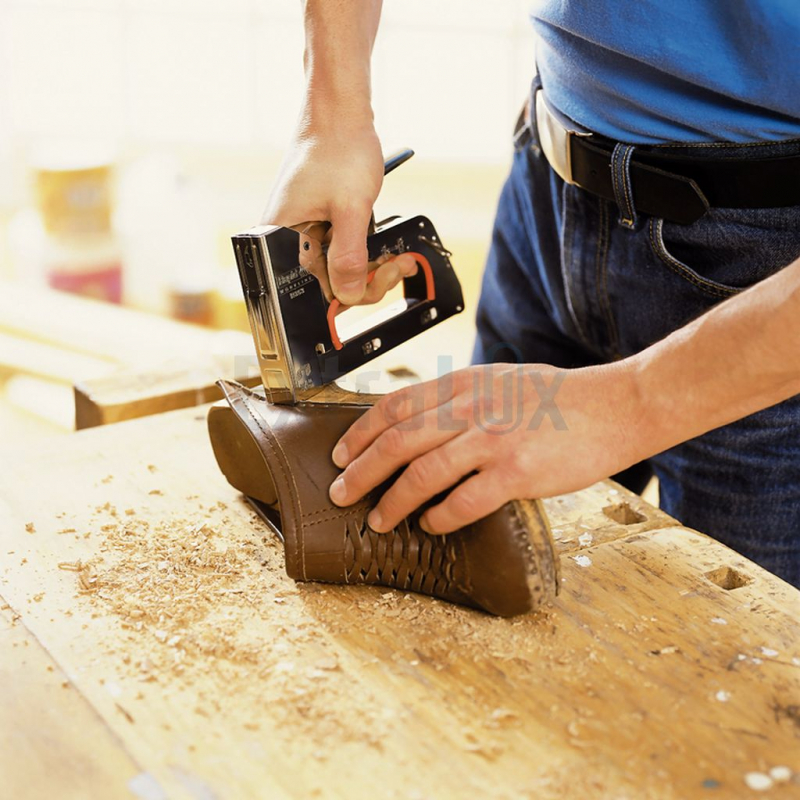 SPENJAČ TAPETNIŠKI RAPID R353 ZA SPONKE 53/6-14 MM